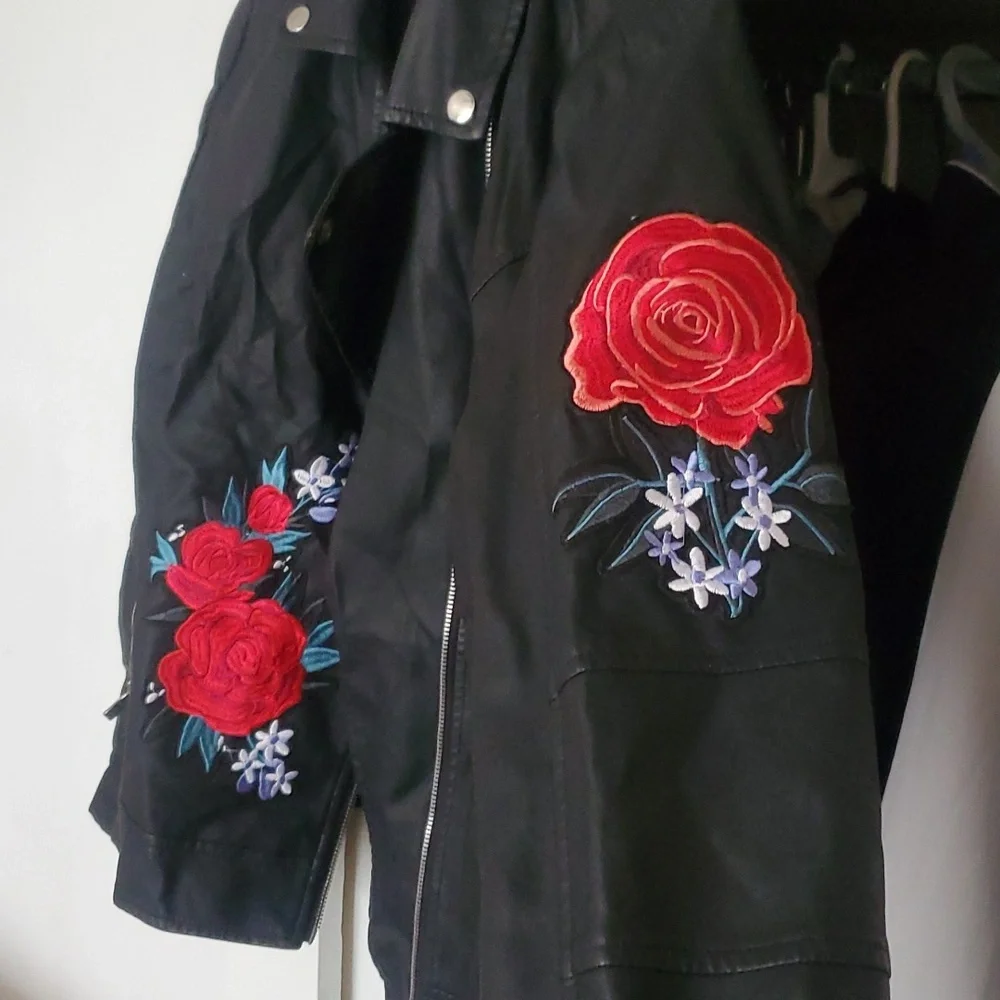 Jacket - Picture 2 of 2